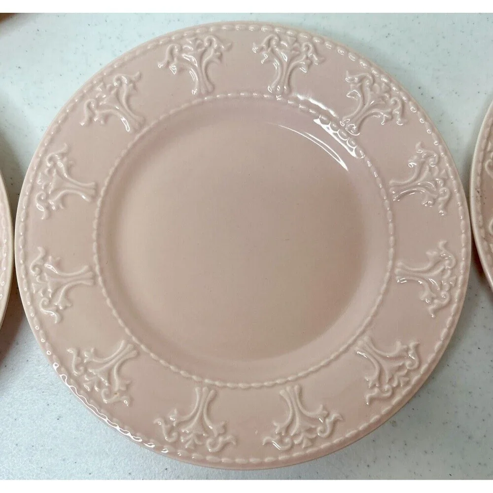 Set Of 4‎ JCPenney Home Collection 7.5” Salad/dessert Plates Pink - Picture 2 of 6